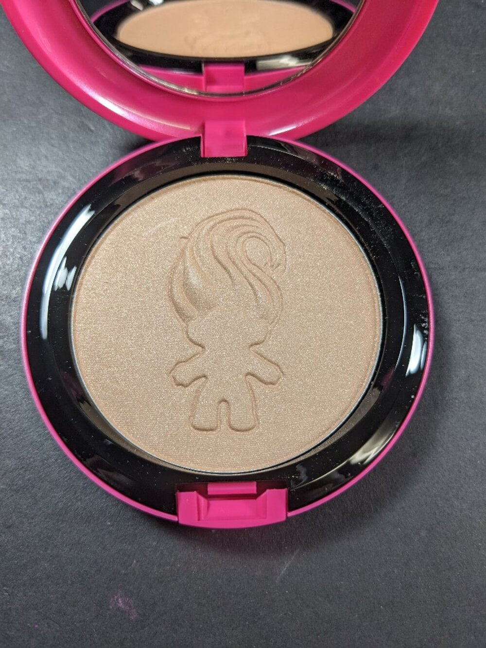 NEW MAC Glow Rida Beauty Powder Trolls